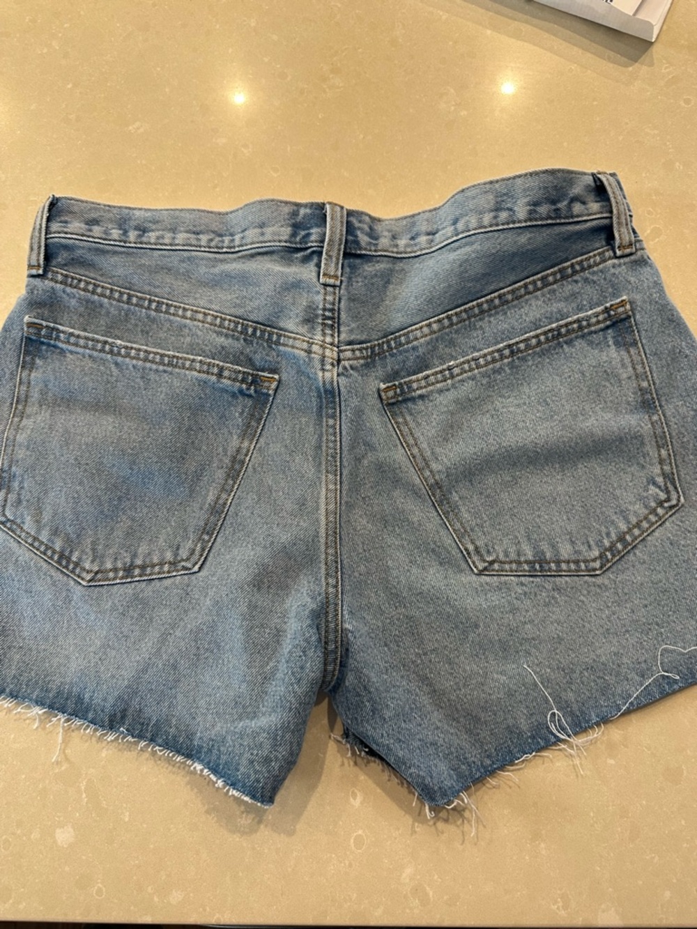 NWT Women’s Mid-Rise 90’s baggy Light Blue Denim Shorts size 10 4” inseam - Picture 6 of 6